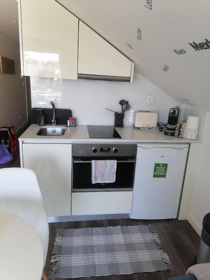 Porta 10 - Perfect For 2 With Small Terrace Aveiro Bagian luar foto